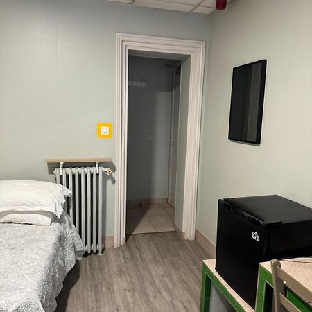 Hotel Jarry Confort Париж Екстер'єр фото